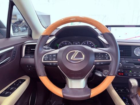 Used 2017 Lexus RX 350 FWD w/ Premium Package image 17