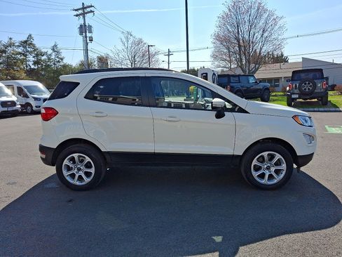 Certified 2022 Ford EcoSport SE w/ SE Convenience Package AWD/4WD image 4