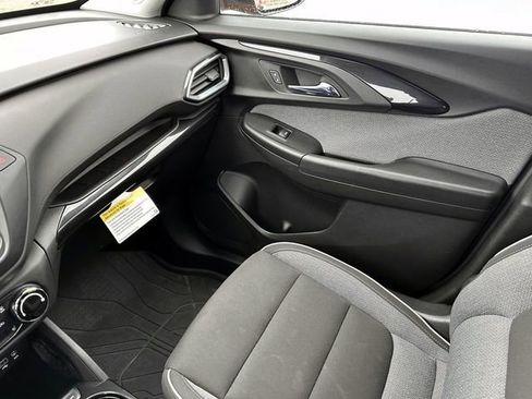 Certified 2022 Chevrolet TrailBlazer LT image 30