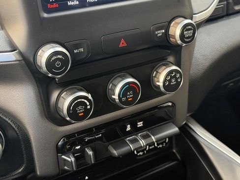 Used 2019 RAM 1500 Big Horn AWD/4WD image 27