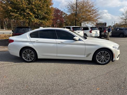 Used 2019 BMW 540i image 8