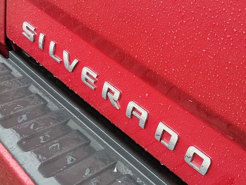 Used 2019 Chevrolet Silverado 1500 LT w/ All Star Edition image 34