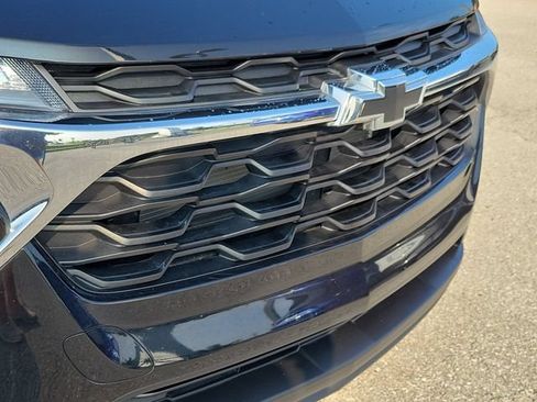 Used 2024 Chevrolet Trax LS FWD image 12