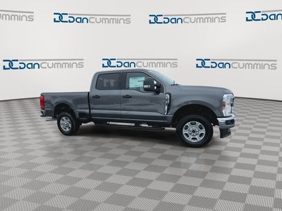 New 2026 Ford F350 XLT w/ FX4 Off-Road Package