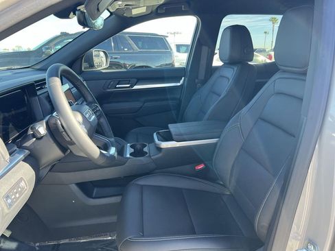 New 2026 GMC Terrain Elevation w/ Elevation Premium Package image 23