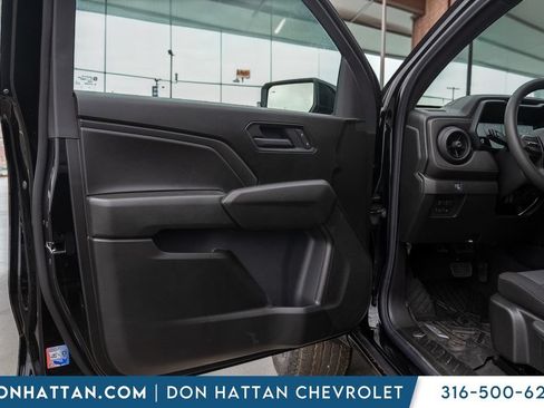 New 2026 Chevrolet Colorado Trail Boss AWD/4WD image 13