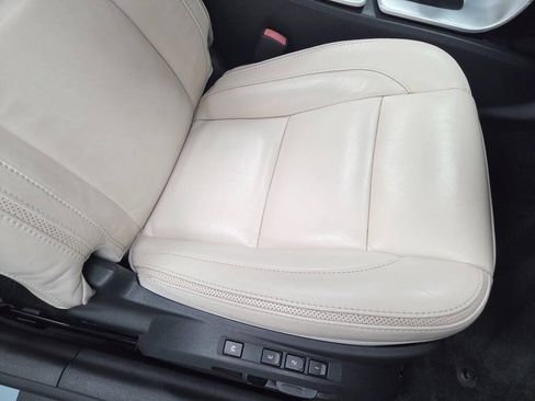 Used 2012 Volvo C70 T5 FWD image 37