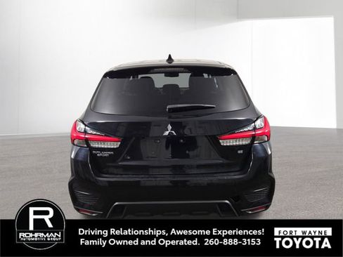 Used 2021 Mitsubishi Outlander Sport SE image 8