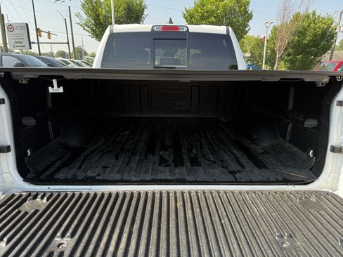 Used 2023 RAM 1500 Laramie AWD/4WD image 33