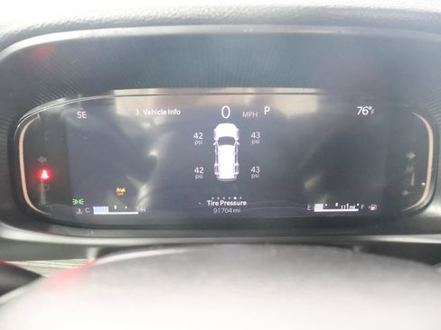 Used 2024 Jeep Wagoneer L Series II w/ Flexible Seating Group AWD/4WD image 34