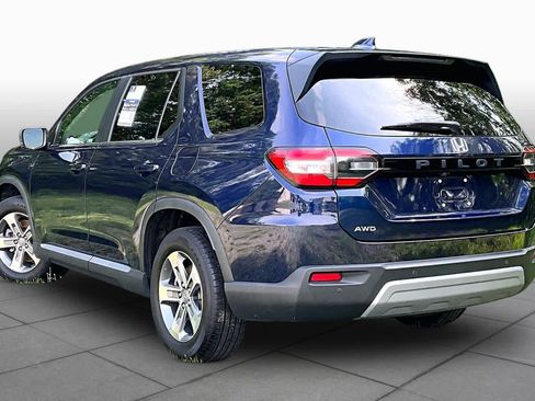 Used 2023 Honda Pilot EX-L image 12
