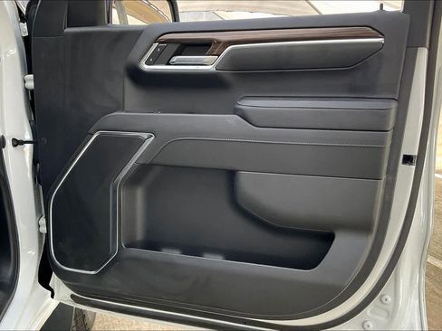 Certified 2023 Chevrolet Silverado 1500 RST image 21