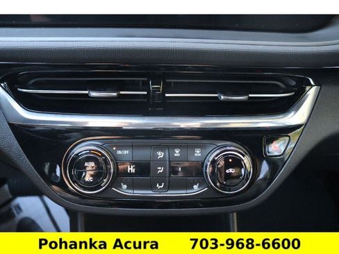 Used 2025 Buick Envista Sport Touring w/ Convenience I Package image 11