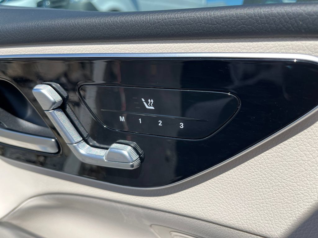 Certified 2023 Mercedes-Benz C 300 4MATIC Sedan image 20