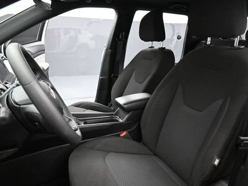 Used 2025 Jeep Compass Sport AWD/4WD image 7