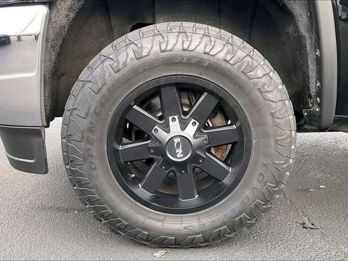 Used 2016 GMC Sierra 3500 SLT image 9