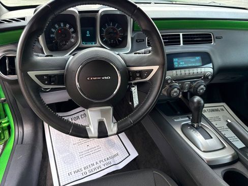 Used 2010 Chevrolet Camaro LT RWD image 17