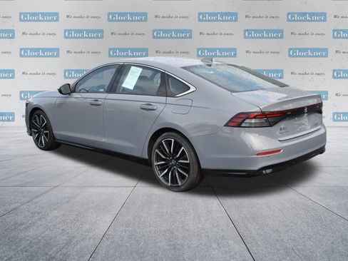 Used 2023 Honda Accord Touring image 8