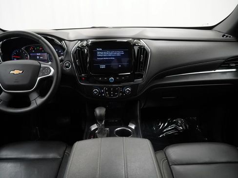 Used 2023 Chevrolet Traverse LT w/ Rear Camera Mirror Package AWD/4WD image 7
