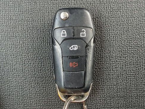 Used 2020 Ford Transit Connect XL FWD image 30