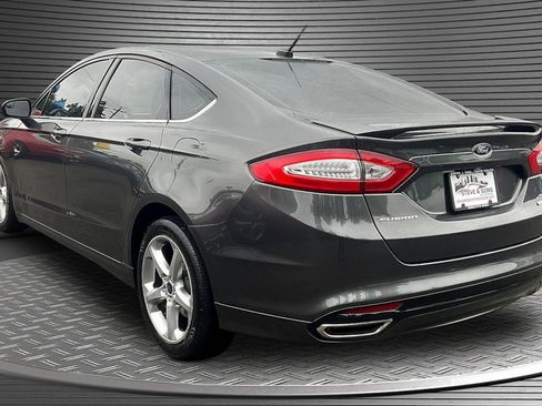 Used 2015 Ford Fusion SE w/ Equipment Group 201A AWD/4WD image 4