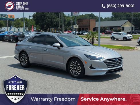 Used 2023 Hyundai Sonata Limited w/ Cargo Package FWD image 9