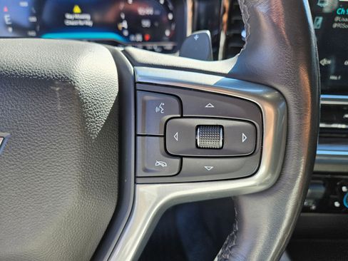 Used 2023 Chevrolet Silverado 1500 LT Trail Boss w/ Convenience Package II image 18