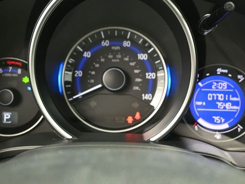 Used 2017 Honda Fit EX image 12