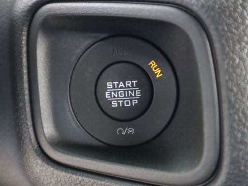 New 2024 Jeep Wrangler Unlimited Sport image 8