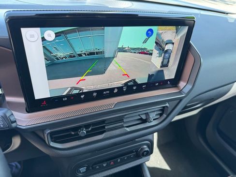 Used 2025 Ford Bronco Sport Outer Banks w/ Outer Banks Tech Package+ image 18