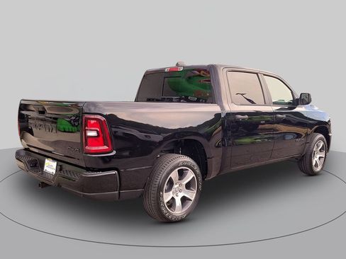 Used 2025 RAM 1500 Tradesman AWD/4WD image 3