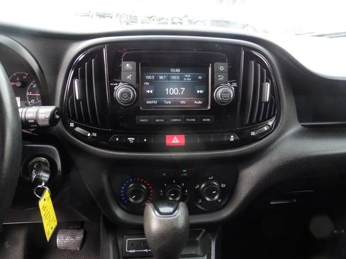 Used 2017 RAM ProMaster City Tradesman w/ Rear Back-up Camera Group FWD image 10