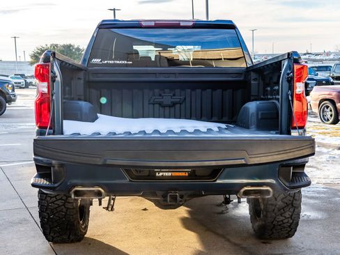 Used 2022 Chevrolet Silverado 1500 RST image 9