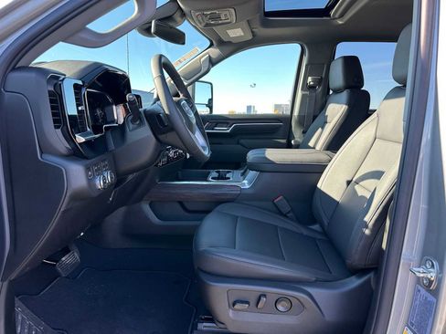 New 2026 GMC Sierra 2500 SLT w/ SLT Convenience Package image 20