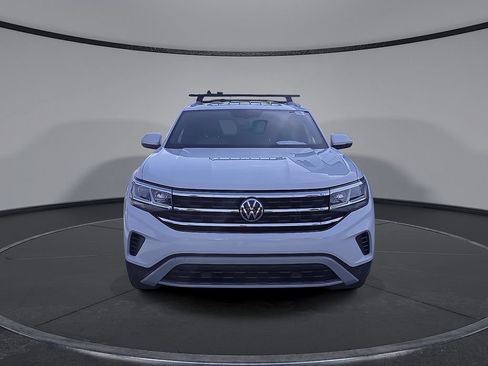 Used 2021 Volkswagen Atlas Cross Sport SE FWD image 12