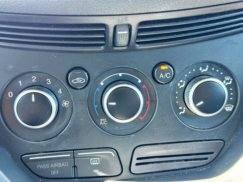 Used 2013 Ford Escape SE FWD image 16