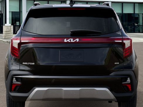 New 2026 Kia Seltos S image 14