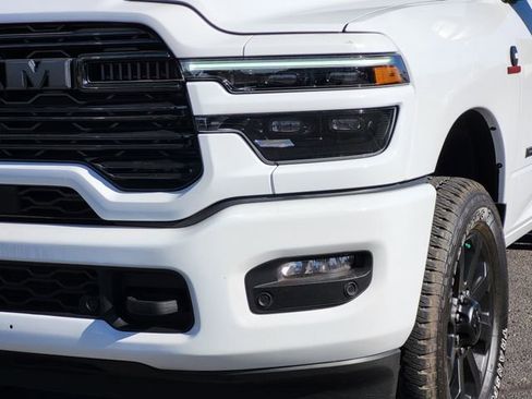 Used 2025 RAM 2500 Laramie w/ Night Edition AWD/4WD image 5