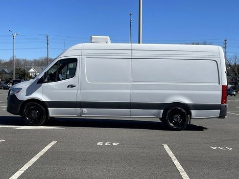 New 2025 Mercedes-Benz Sprinter 2500 image 3