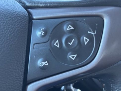 Used 2022 GMC Canyon AT4 w/ Trailering Package image 17