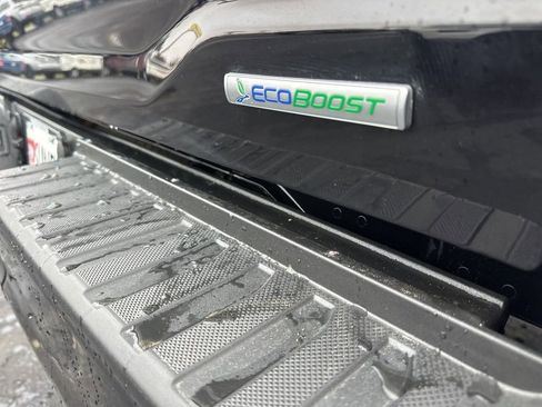 Used 2022 Ford F150 Lariat w/ Equipment Group 502A High image 10