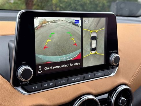 New 2025 Nissan Sentra SV w/ SV Premium Package image 30