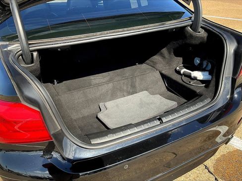 Used 2018 BMW 530e image 18