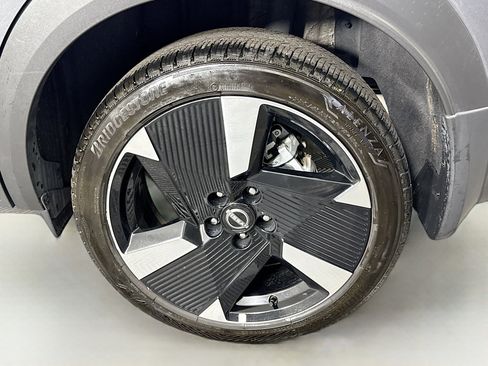 Used 2025 Nissan Kicks SR image 37