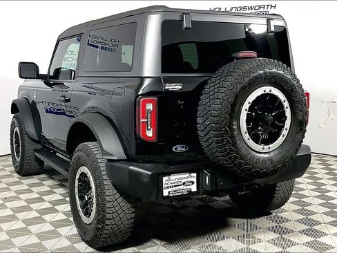Certified 2022 Ford Bronco Outer Banks w/ Sasquatch Package AWD/4WD image 8