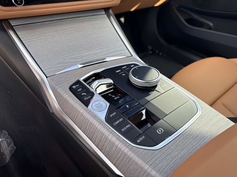 New 2026 BMW 330i Sedan w/ M Sport Package RWD image 27