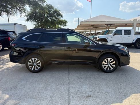 Used 2022 Subaru Outback Premium AWD/4WD image 8