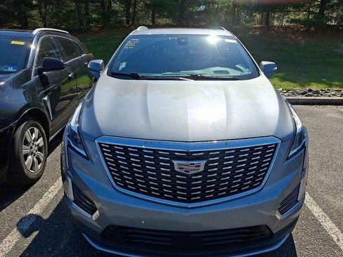 Certified 2023 Cadillac XT5 Premium Luxury w/ Technology Package AWD/4WD image 2
