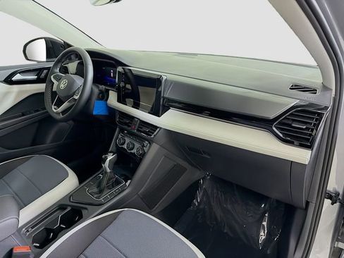New 2026 Volkswagen Taos S FWD image 25