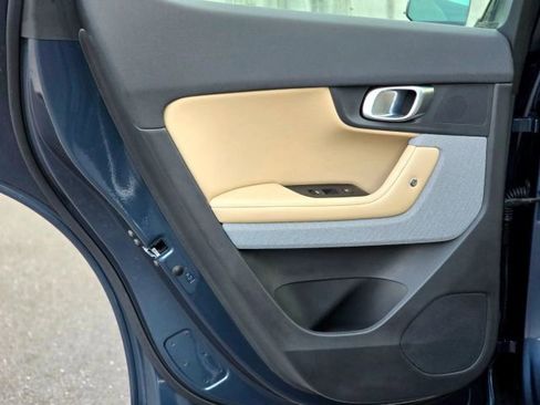 Used 2022 Polestar Polestar 2 Long Range Dual Motor w/ Plus Package image 28